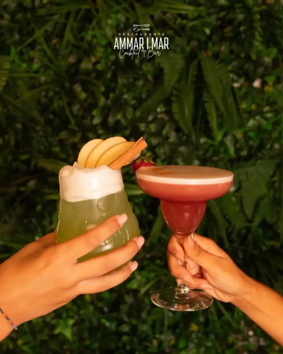 Dois cocktails de autor em brinde